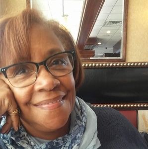 Meet your Posher, Elaine